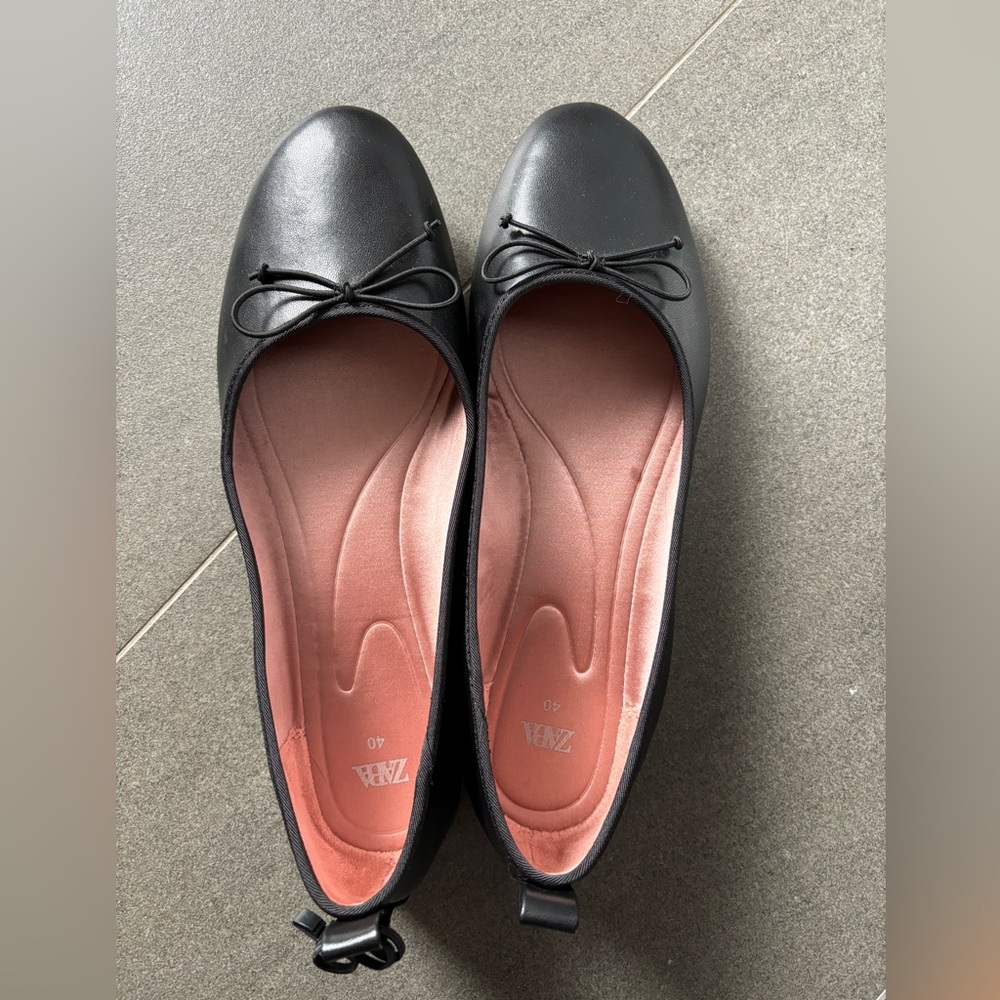 Ballerines Zara (never worn !)